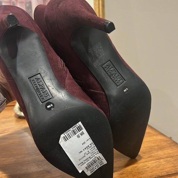 Alfani Step Flex ankle boots. - Picture 4 of 5